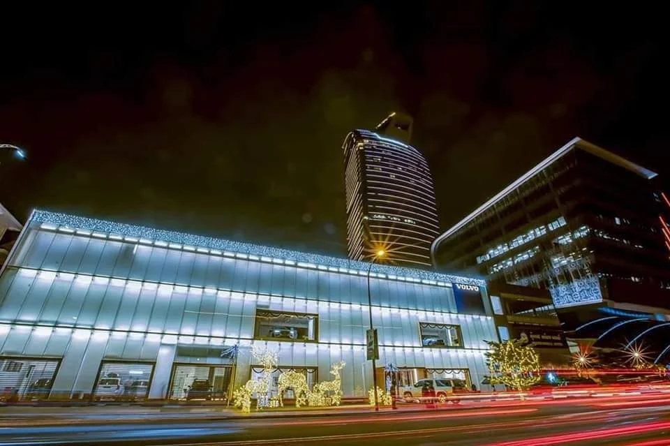 Volvo Showroom — project photograph 2